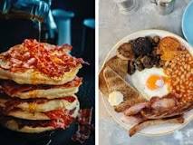 What is difference between American breakfast and English breakfast?