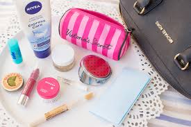 what s in my bag beauty essentials