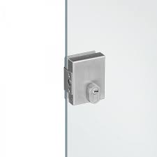 Glass Door Lock With Cylinder In 81