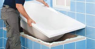 Eine badewanne lässt sich entweder auf einen wannenträger oder wannenfüße stellen. Badewannentausch Wanne In Wanne Fixer Aus Und Einbau Der Wanne