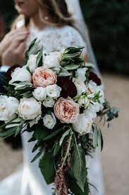 As a florist with 25 years of we are an experienced wedding florist melbourne and are ready to hear your ideas. Flower Delivery Melbourne I Melbourne Florist I The Flower Shed