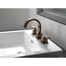 Chrome Vero Widespread Bathroom Faucet