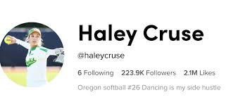 She celebrates her birthday on may 26 every year. Oregon Softball Is A Dark Horse Contender This Year Thanks To Their Center Fielder Who Has 200k Followers On Tiktok Barstool Sports