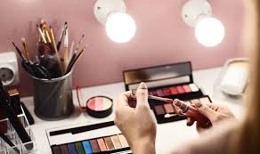 basic makeup rules every woman needs to