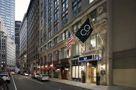 closest hotels to south station boston