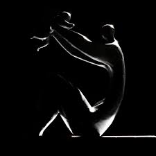 Free Images : mother, love, son, backlighting, low key, statue, sculpture,  standing, darkness, monochrome photography, black and white, visual arts,  painting, drawing, stock photography, sketch 3840x3840 - David Orlando Us  De Paz -