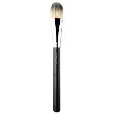 190 foundation brush mac cosmetics