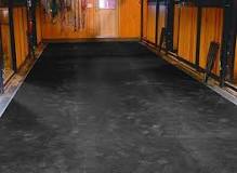 are-horse-stall-mats-rubber