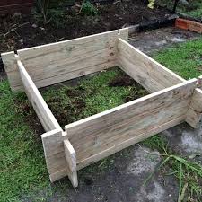 Adjustable Height Garden Bed Box