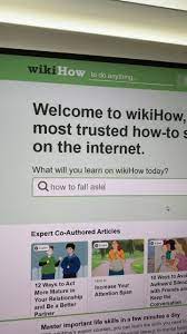 Wikihow is very helpful #fyp #funny #wikihow #howto #viral | TikTok