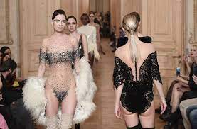 Mercedes-Benz Istanbul Fashion Week: Viel nackte Haut am Bosporus
