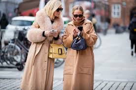 Here are our favorite apps for buying, selling, and of course, shopping. What Are The Best Fashion Apps To Download Right Now And Make Shopping Easier Grazia