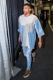 Russell westbrook is starting vs. Every Outfit Russell Westbrook Has Worn During The 2016 Nba Playoffs Fashioncomar