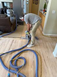 floor sanding n hance wood