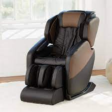 It has to be in order to cram in all of the amazing features it is bringing to the table. Amazon Com Renew Zero Gravity Massage Chair By Brookstone Health Personal Care