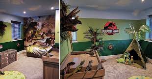 You walk into a space where the adventures and excitement of universal orlando resort's theme parks are integrated into your hotel room. Mum Surprises Two Year Old With Jurassic Park Bedroom Transformation Metro News