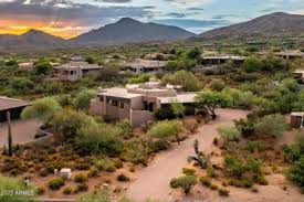 homes in desert mountain az