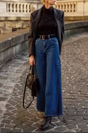 3 ways to wear your wide leg jeans with