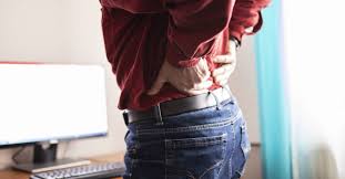 Learn about 7 conditions that result in symptoms of back pain in lower back right side: Kidney Pain Vs Back Pain Symptoms Causes And When To See A Doctor