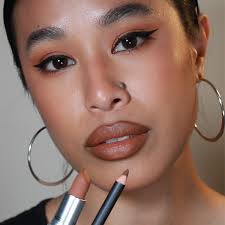 4 lip looks from a mac makeup artist