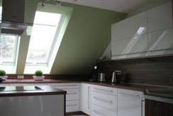 Trotz schrägen lassen sich im dachgeschoss unterschiedliche küchenformen realisieren. Losungsubersicht Hafele Functionality World