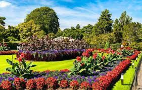 11 Beautiful Gardens To Visit In The Uk