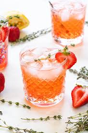 strawberry thyme tail with vodka