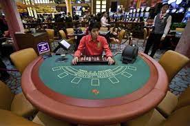 Why Are Casino Card Tables Green?