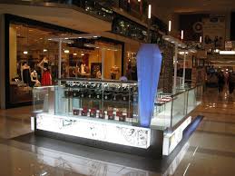 luxury jewelry kiosk in the ping mall