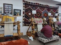 discover the art of carpet weaving on a