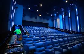 Is a movie theatre chain that has remained family owned and operated for over one hundred years. Powerhouse Cinema Debuts With Full Service Restaurant Memphis Local Sports Business Food News Daily Memphian