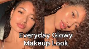 everyday glowy makeup look athena