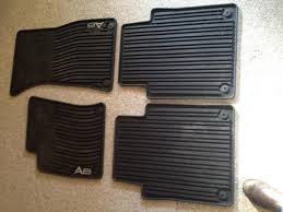 anybody want my oem front winter mats