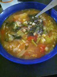 Cooked chicken, chicken broth, peas, carrots, spices. Under 100 Calories Per Bowl Cruciferous Vegetable Soup Vegetable Soup Healthy Healthy Snacks Recipes Under 100 Calories
