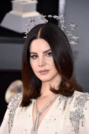 lana del rey literally wore a halo to
