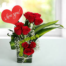 love solved 10 red roses bouquet with