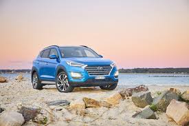Price details, trims, and specs overview, interior features, exterior design, mpg and mileage capacity, dimensions. 2019 Hyundai Tucson Review Practical Motoring