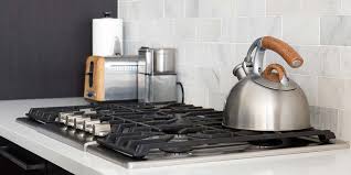 Remove cooked on grease from your stove top with these easy and effortless tips. 11 Easy Ways To Clean Your Stove Cooktop