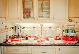 decorate your kitchen for the holidays