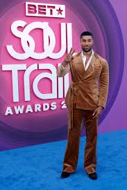 soul train awards 2022 red carpet