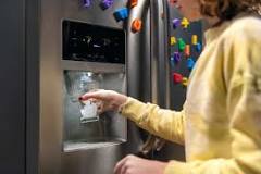 where-is-the-onoff-switch-for-frigidaire-ice-maker