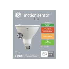 Ge Motion Sensor 90 Watt Eq Led Par38 Warm White Dimmable Flood Light Light Bulb In The Spot Flood Led Light Bulbs Department At Lowes Com