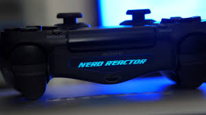 Review Ps4 Light Bar Decal Improves On The Dualshock 4 Controller Nerd Reactor