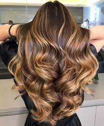 The calmer sister of the more dramatic ombré, this style works perfectly with golden brown hair. 30 Amazing Golden Brown Hair Color Ideas To Inspire Your Makeover