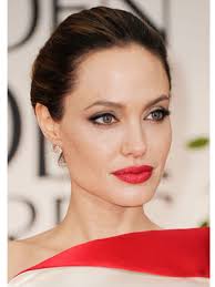 glistening golden globe makeup tips