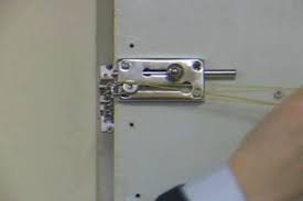 open a chain lock from the outside