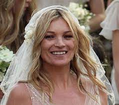 iconic beauty kate moss ties the knot