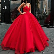 Red Princess Prom Dresses Long 2019 Ball Gown Strapless Tulle Formal Evening Gowns Big Puffy Celebrity Red Carpet Dress For Women Boho Prom Dresses