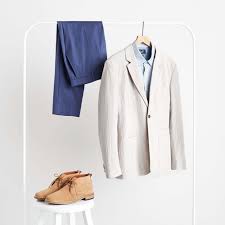 what to wear to graduation men s