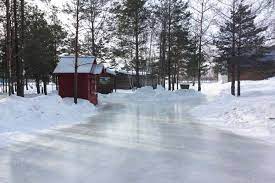 ice skate along a 9 mile trail in canada